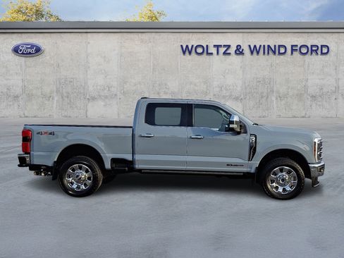 Used 2025 Ford F350 Lariat w/ Lariat Ultimate Package image 7
