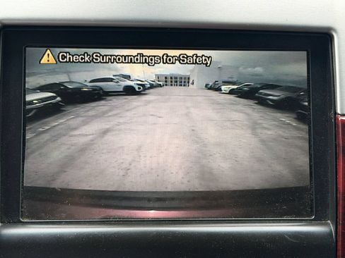 Used 2009 Cadillac Escalade AWD image 19