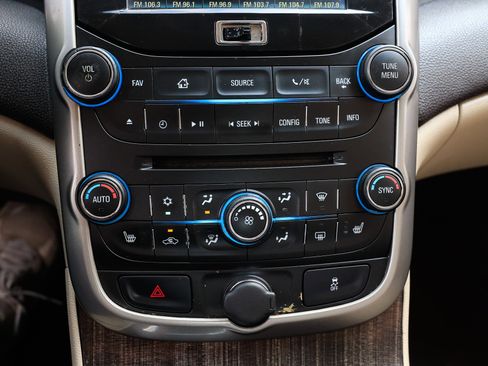 Used 2016 Chevrolet Malibu LTZ image 35