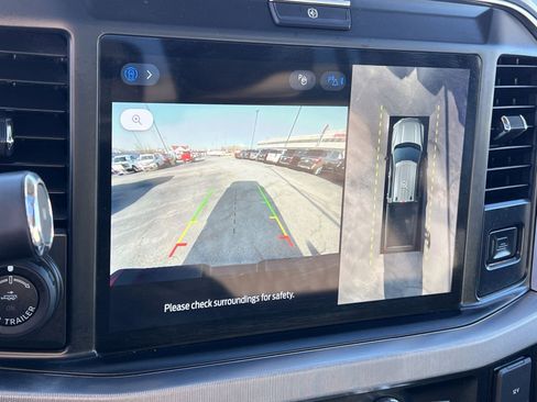 Used 2025 Ford F450 Platinum w/ Platinum Plus Package image 19