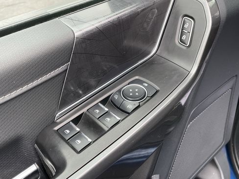 Used 2023 Ford F150 Lariat image 11