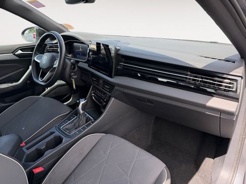 Used 2025 Volkswagen Jetta Sport FWD image 26