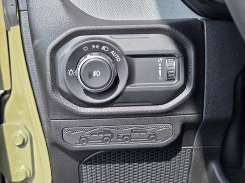 New 2026 Jeep Wrangler Unlimited Sport image 21