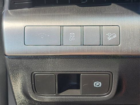 Certified 2026 Hyundai Kona SEL Sport AWD/4WD image 23