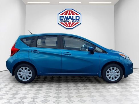 Used 2015 Nissan Versa Note SV FWD image 5