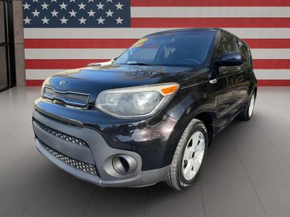 Used 2017 Kia Soul w/ Convenience Package