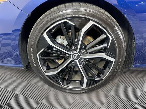 Used 2024 Nissan Altima 2.5 SR FWD image 28