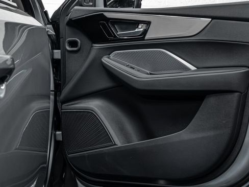 New 2026 Acura MDX FWD image 18