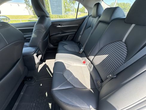 Used 2023 Toyota Camry SE FWD image 22