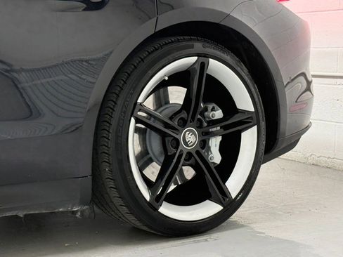 Used 2020 Porsche Taycan Turbo w/ Performance Package AWD/4WD image 39