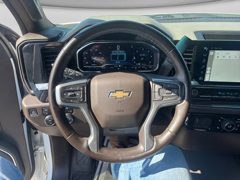 Used 2024 Chevrolet Silverado 1500 LT w/ Z71 Off-Road Package AWD/4WD image 22