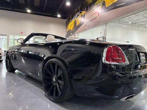 Used 2017 Rolls-Royce Dawn Premium Pkg $350K MSRP image 29