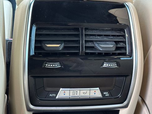 Used 2019 BMW X5 xDrive40i w/ Convenience Package image 15