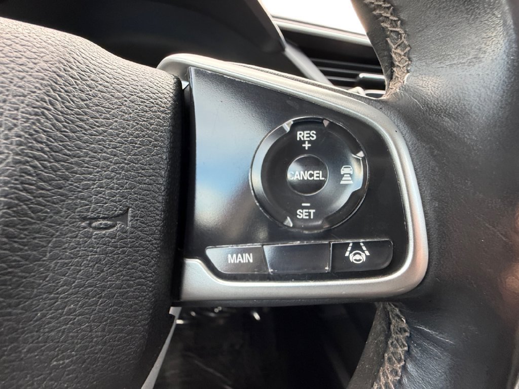 Used 2019 Honda Civic Touring image 24