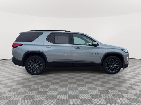 Used 2023 Chevrolet Traverse RS AWD/4WD image 8