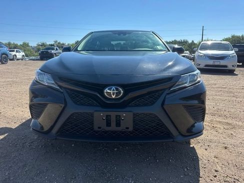 Used 2020 Toyota Camry SE w/ Cold Weather Package AWD/4WD image 11