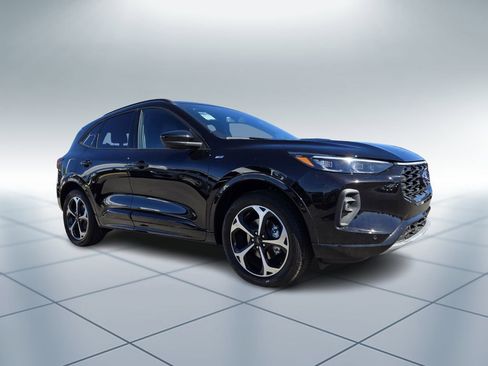 New 2025 Ford Escape ST-Line Elite w/ Premium Technology Package image 2