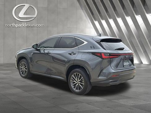 Certified 2025 Lexus NX 250 FWD w/ Accessory Package (Z1) image 2