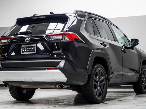 Used 2024 Toyota RAV4 Adventure image 12