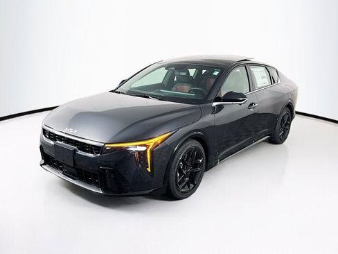 New 2025 Kia K4 GT-Line Turbo image 1