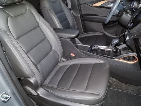 Certified 2023 Chevrolet TrailBlazer ACTIV w/ Convenience Package image 21