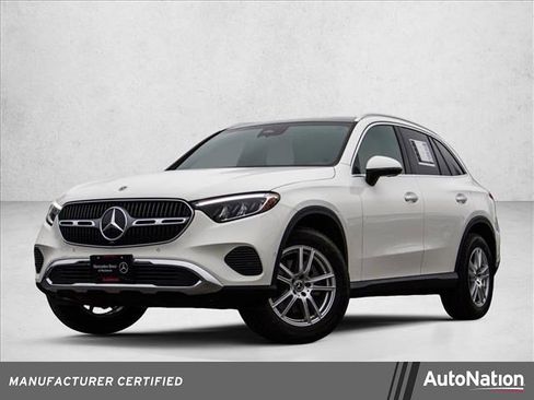 Certified 2025 Mercedes-Benz GLC 300 4MATIC image 1