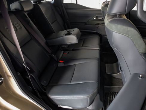 Used 2025 Lexus GX 550 image 33