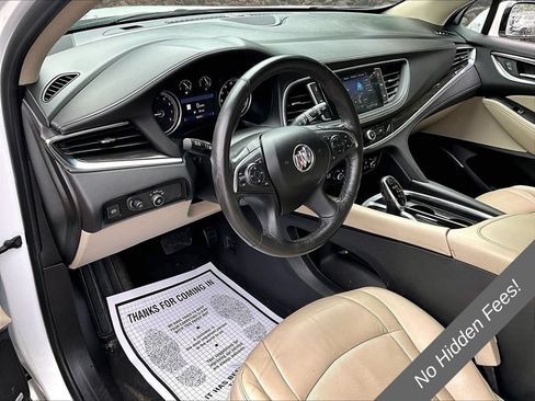 Used 2021 Buick Enclave Premium w/ Sun and Sites Package AWD/4WD image 11