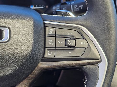 Used 2023 Jeep Grand Cherokee 4WD 4xe image 30