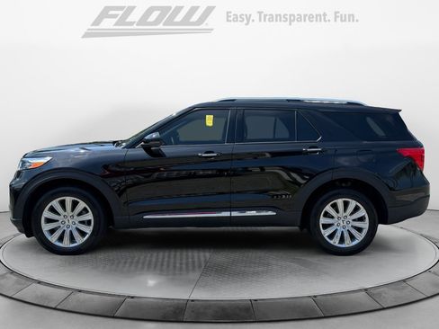 Used 2024 Ford Explorer Limited w/ Limited Technology Package AWD/4WD image 5