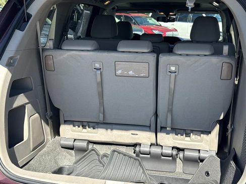 Used 2017 Honda Odyssey EX-L image 11