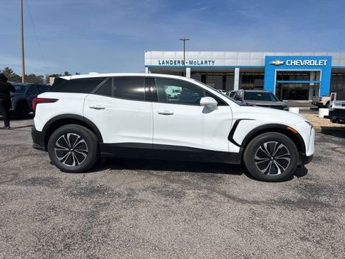 New 2026 Chevrolet Blazer EV LT image 2