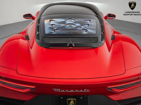 Used 2023 Maserati MC20 Coupe image 18