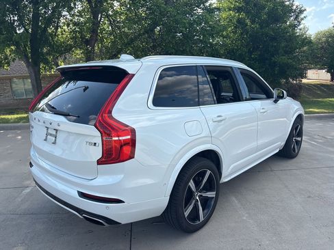 Used 2017 Volvo XC90 T5 R-Design w/ Vision Package image 5