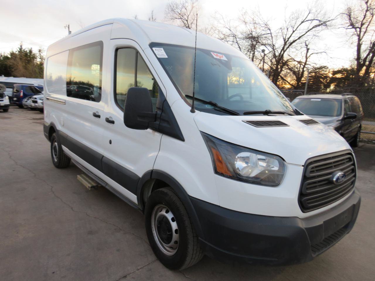 Used 2016 Ford Transit 350 148 Medium Roof RWD image 3