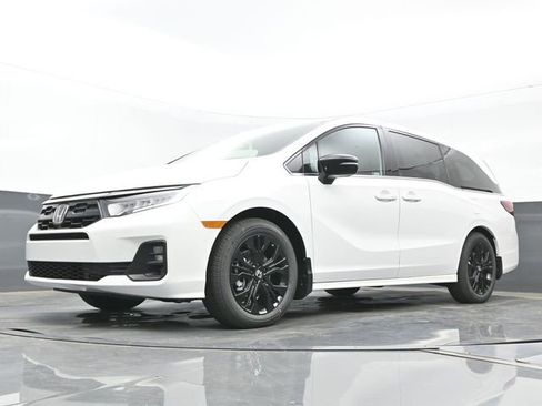 New 2026 Honda Odyssey Sport-L image 18