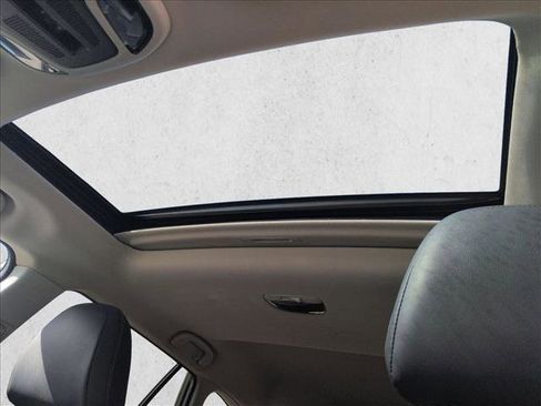 Used 2021 Subaru Outback Limited XT image 14