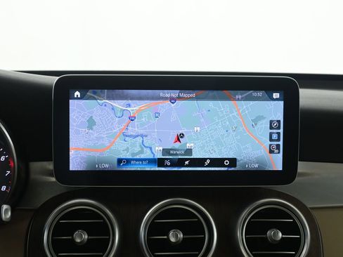 Used 2020 Mercedes-Benz GLC 300 4MATIC image 23