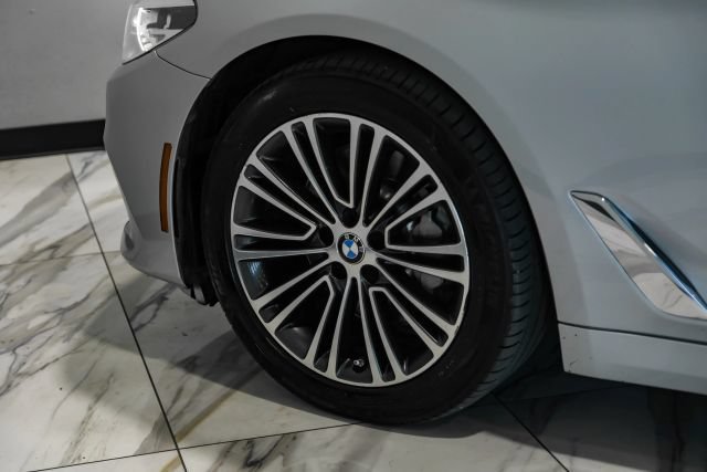 Used 2017 BMW 530i RWD image 54