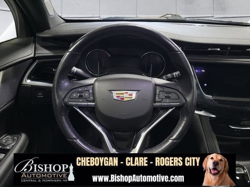 Used 2020 Cadillac XT6 Premium Luxury image 24