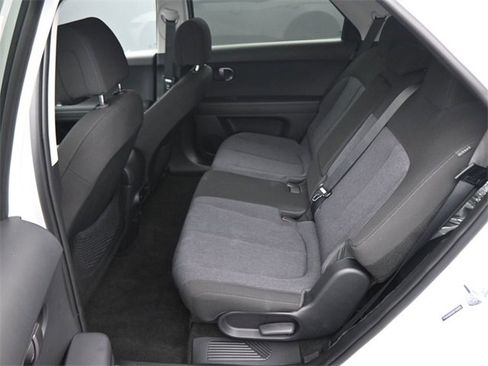 New 2025 Hyundai Ioniq 5 SE image 14
