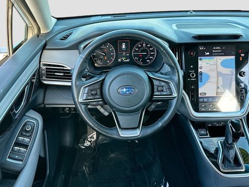 Used 2022 Subaru Outback Limited image 24