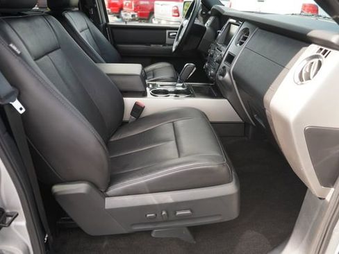 Used 2015 Ford Expedition Limited w/ Equipment Group 301A image 19
