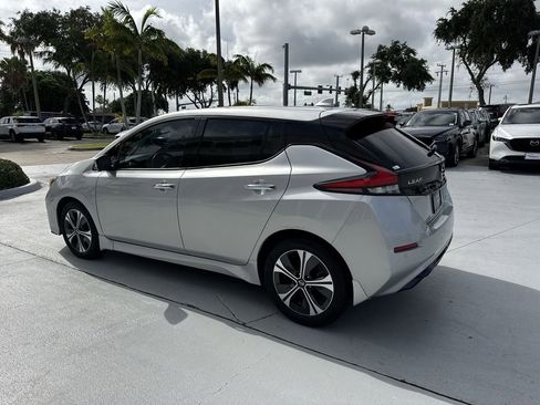 Used 2020 Nissan Leaf SL Plus FWD image 12