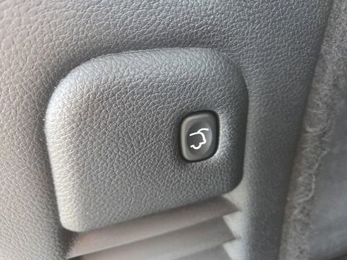 Used 2018 Dodge Durango GT w/ Premium Group image 17