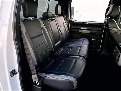 Used 2017 Ford F150 Raptor w/ Equipment Group 802A Luxury image 19