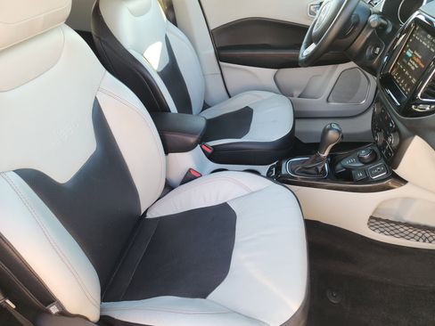 Used 2018 Jeep Compass Limited w/ Navigation Group image 14