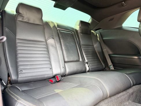 Used 2011 Dodge Challenger R/T RWD image 20