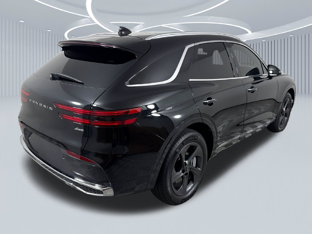 Certified 2026 Genesis GV70 2.5T Select AWD/4WD image 3