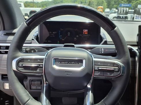 New 2025 GMC Sierra EV Denali image 7